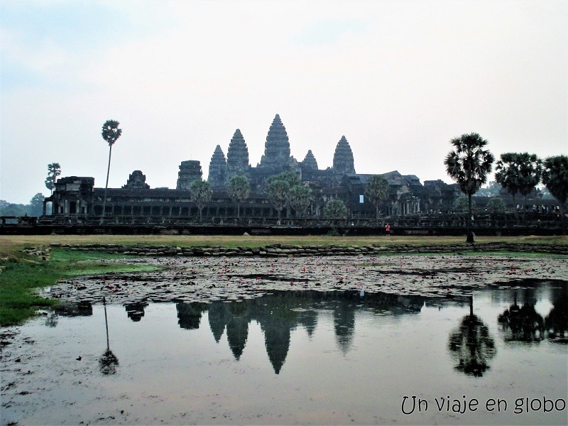 Amanecer en Angkor wat