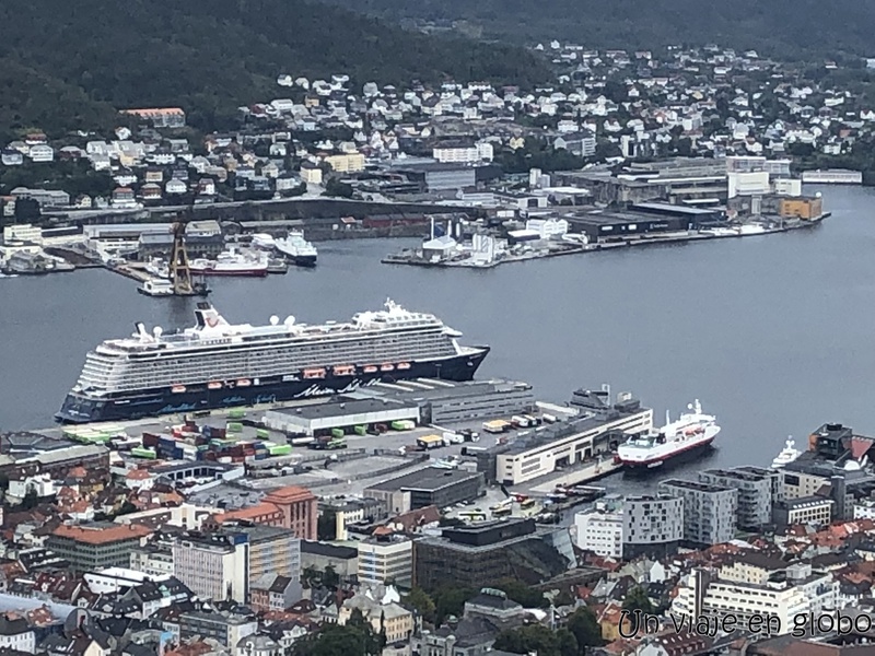 crucero por los fiordos noruegos