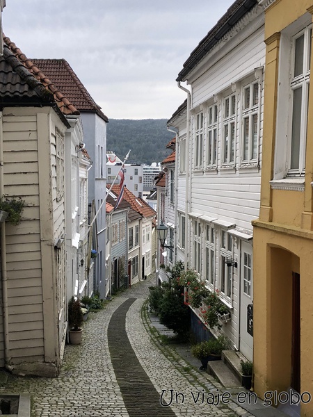 Caminar por los barrios Nordnes y Sandviken, Bergen