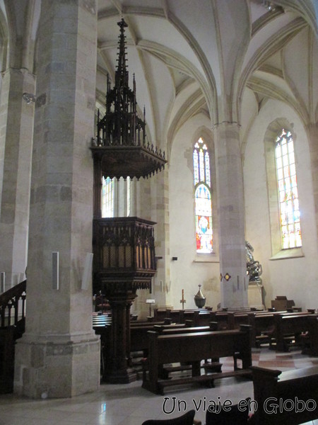 Interior Catedral de San Martín Bratislava