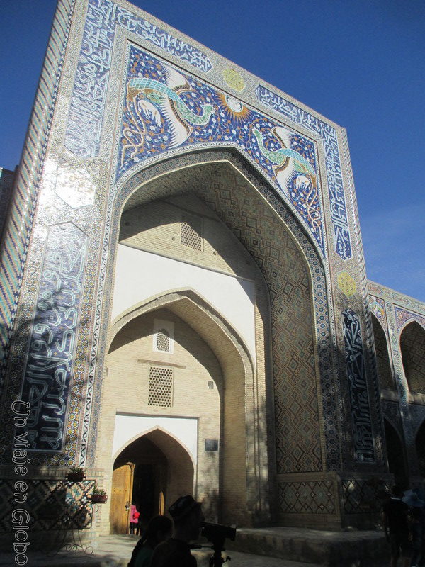 madraza Nadir Divan-begi Bukhara