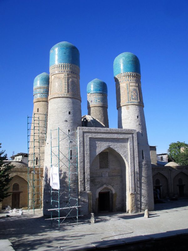 Mezquita Magoki–Attari Bukhara, un imprescindible que ver en Uzbekistan