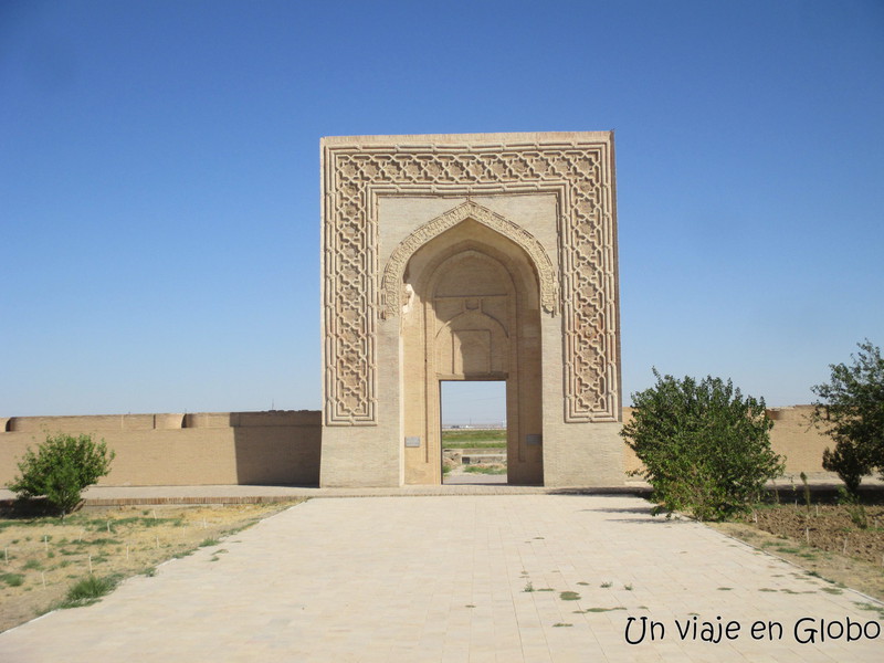 entrada caravansarais Bukhara - Samarkanda
