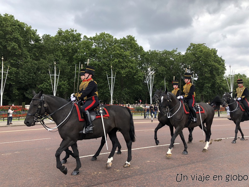 Cambio de guardia Palacio Buckingham Londres