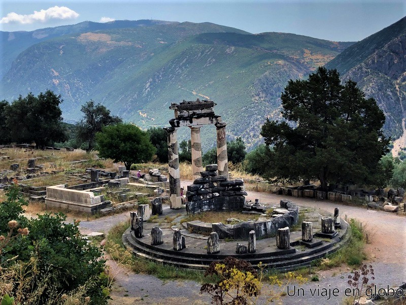 Templo de Atenea Delfos