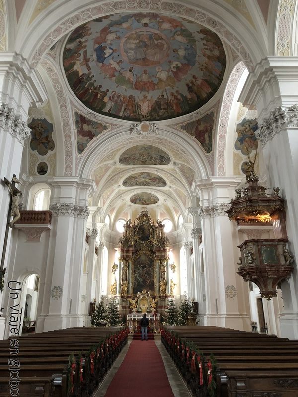 Interior Iglesia Hl. Kreuz ' Donavworth