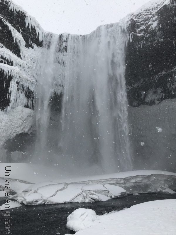 Cascada Skógafoss Islandia 