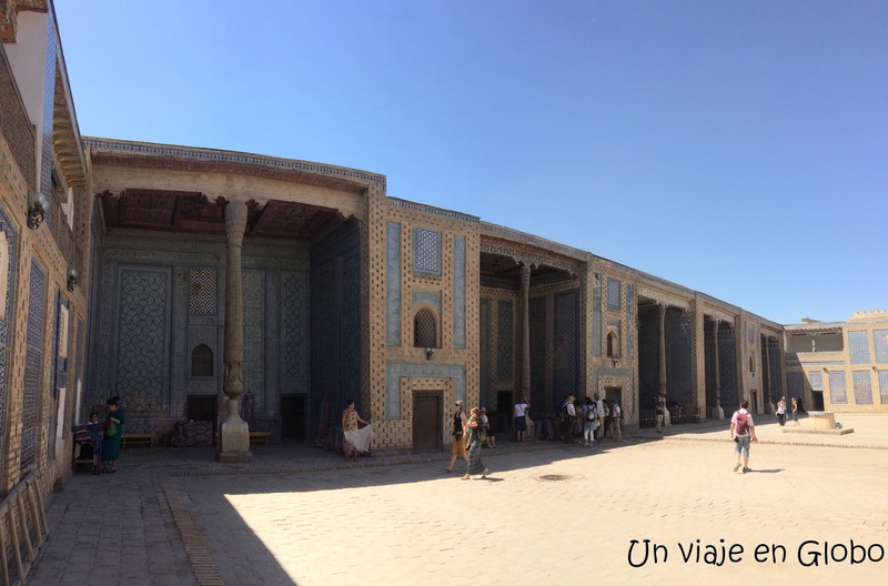 Palacio Tash Hauly, un imprescindible que ver en Khiva