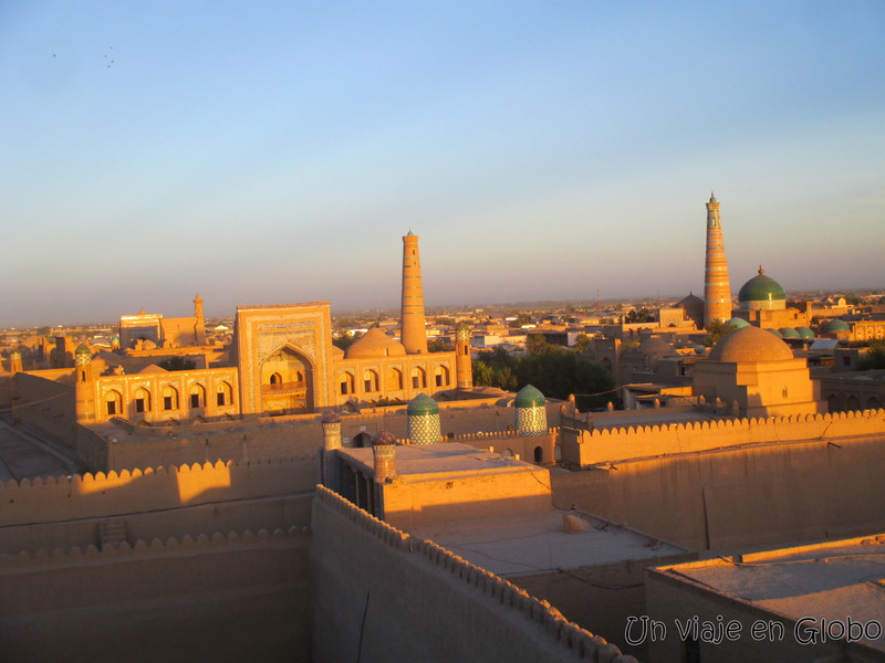Atardecer en Khiva o  Jiva Uzbekistan
