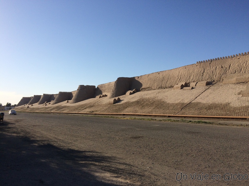 Muralla barrio de Itchan Kala Khiva Uzbekistan