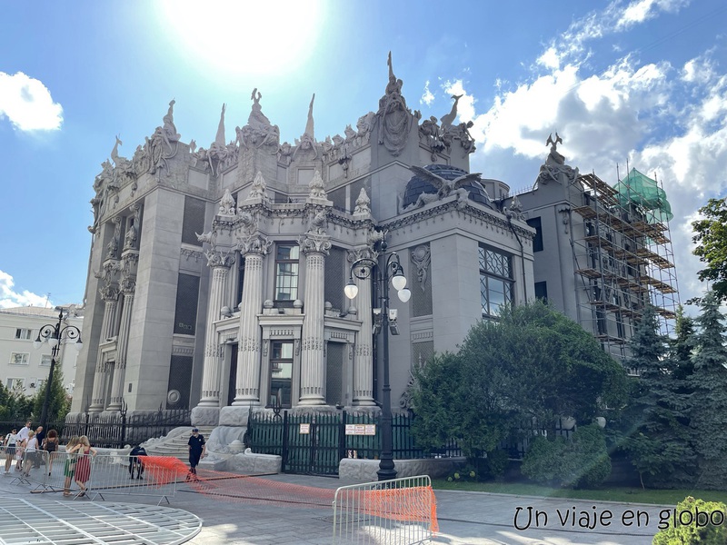 Casa con Quimeras, Kiev