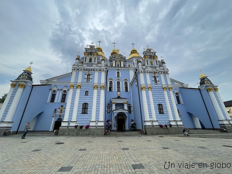 Monasterio San Miguel de las cúpulas doradas, que ver en Kiev