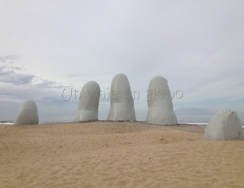 Los dedos de Punta del Este Uruguay