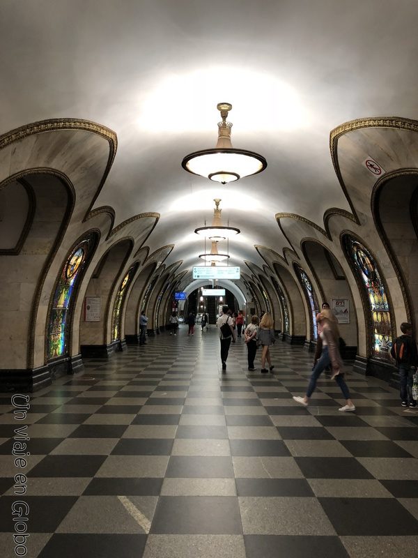 Estación Novoslobodskaya -Новослободская