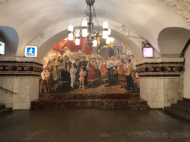 Mural Kievskaya - Киевская