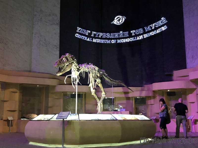 T-Rex Museo central de los dinosaurios Ulaanbaatar Mongolia