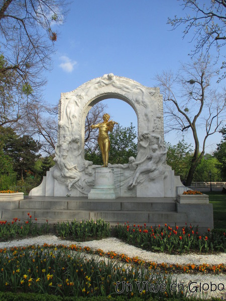 Monumento Johann Strauss