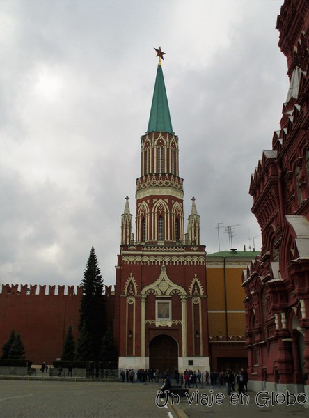 Torre Nikolskaya, kremlin Moscú