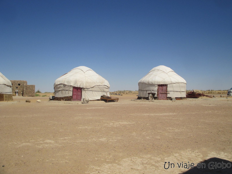 Campamento de Yurtas Uzbekistan