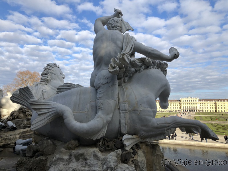 Fuente de Neptuno Palacio Schonbrunn o el Versalles vienés Viena