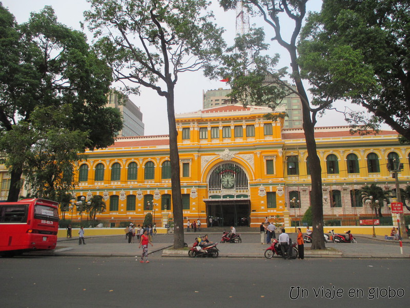 Oficina de correos central de Saigón