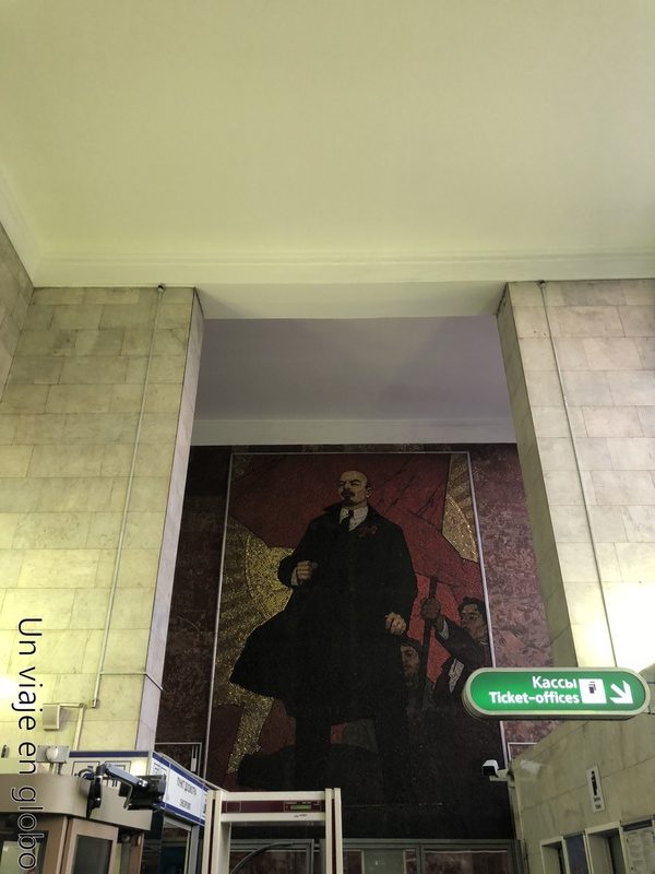 Lenin en el Metro de San Petersburgo