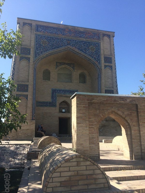 Mausoleo de Kafal Shashi Taskent