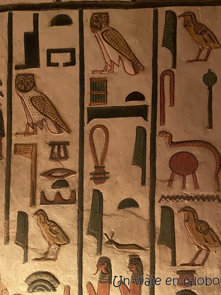 Jeroglíficos Tumba Nefertari